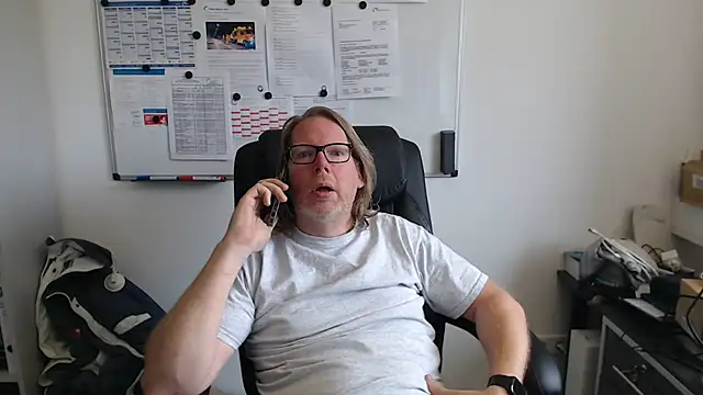 Snapshot of VSteph chatting on July 2026 12:18:02 PM VSteph online show from July 2026 12:18:02 PM