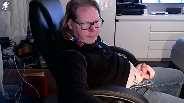 VSteph online show from November 2025 08:57:01 PM