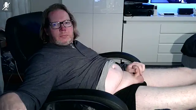 VSteph online show from October 2025 09:05:02 PM