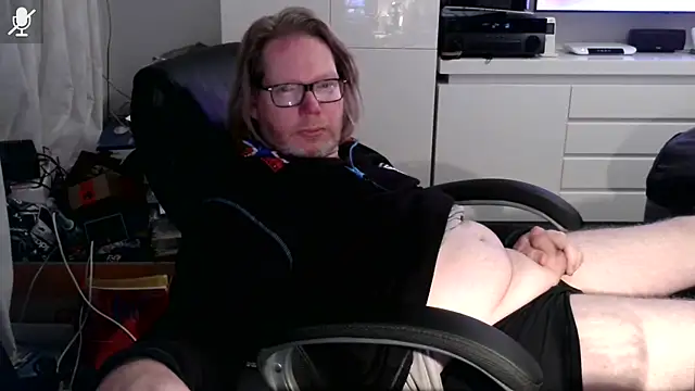 VSteph online show from November 2025 10:13:01 PM