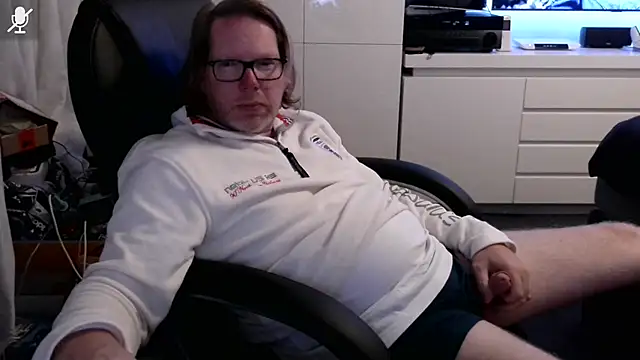 VSteph online show from September 2025 08:37:01 PM