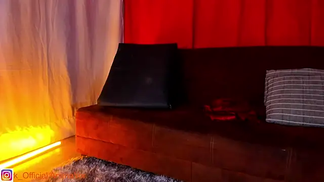 AnithaaYork online show from November 2025 11:58:02 AM