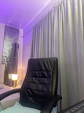 liss black online show from February 2026 03:49:01 AM