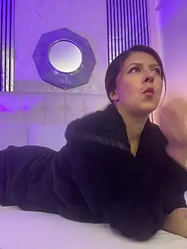 liss black online show from February 2026 04:10:01 AM