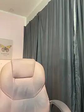 liss black online show from November 2025 03:21:01 AM