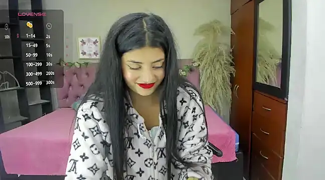 Lia Keen online show from February 2025 07:52:01 PM