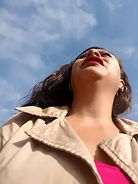 Snapshot of LIA__23 chatting on February 2025 12:47:01 PM LIA 23 online show from February 2025 12:47:01 PM