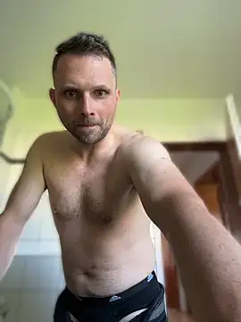 Snapshot of Perry_devot chatting on May 2026 02:04:02 PM Perry devot online show from May 2026 02:04:02 PM