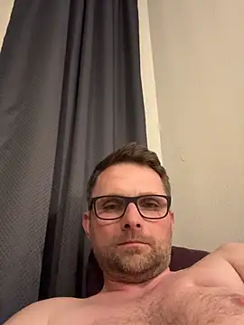 Snapshot of Perry_devot chatting on May 2026 09:07:02 PM Perry devot online show from May 2026 09:07:02 PM