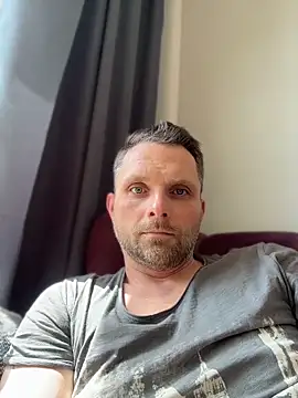 Snapshot of Perry_devot chatting on June 2026 01:20:02 PM Perry devot online show from June 2026 01:20:02 PM
