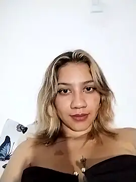 Snapshot of nina_carther chatting on March 2025 10:54:01 PM nina carther online show from March 2025 10:54:01 PM