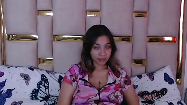 nina carther online show from November 2025 11:14:01 AM