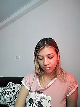 Snapshot of nina_carther chatting on March 2025 01:29:02 PM nina carther online show from March 2025 01:29:02 PM