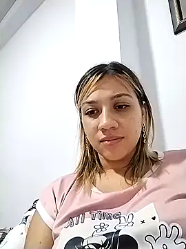 Snapshot of nina_carther chatting on March 2025 12:59:01 AM nina carther online show from March 2025 12:59:01 AM