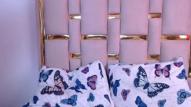 nina carther online show from November 2025 11:58:01 AM