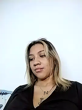 Snapshot of nina_carther chatting on March 2025 10:50:02 PM nina carther online show from March 2025 10:50:02 PM