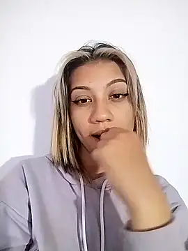 Snapshot of nina_carther chatting on February 2025 01:57:01 AM nina carther online show from February 2025 01:57:01 AM