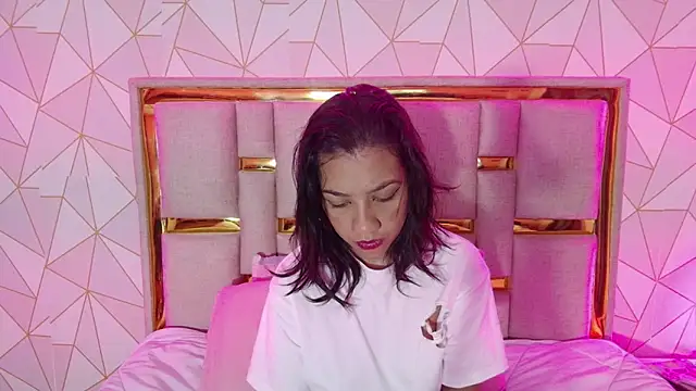 nina carther online show from April 2026 11:16:01 AM