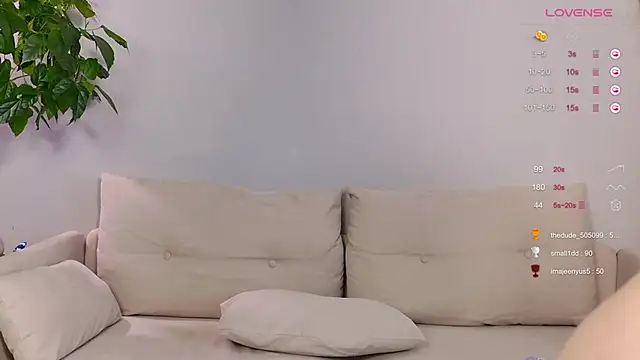 duomooncouple online show from November 2025 08:51:01 AM