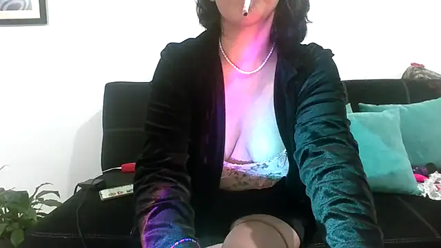 Snapshot of Tiramisu89 chatting on September 2025 02:28:01 AM Tiramisu89 online show from September 2025 02:28:01 AM