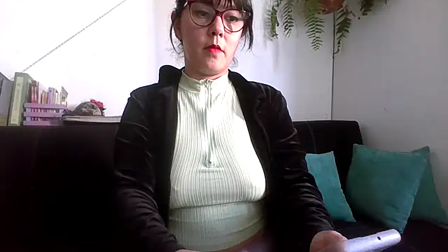 Tiramisu89 online show from February 2026 10:04:02 PM