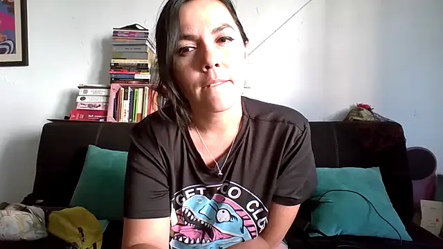 Snapshot of Tiramisu89 chatting on November 2025 07:57:01 PM Tiramisu89 online show from November 2025 07:57:01 PM