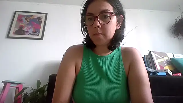 Snapshot of Tiramisu89 chatting on September 2025 08:08:01 PM Tiramisu89 online show from September 2025 08:08:01 PM