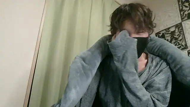 UKI06 online show from January 2025 03:39:02 PM