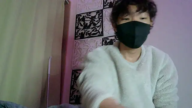 UKI06 online show from January 2025 03:53:02 PM