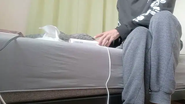 UKI06 online show from November 2025 04:35:02 AM