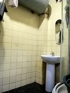 Polygamist online show from January 2026 04:28:02 AM