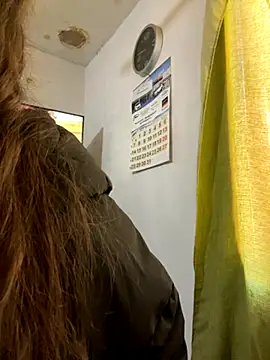 Snapshot of Yasmine47 chatting on September 2025 07:48:01 AM Yasmine47 online show from September 2025 07:48:01 AM