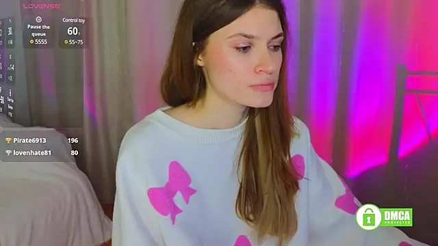 Hello Vivienne online show from March 2025 07:17:01 PM