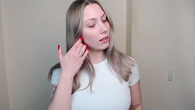 VanessaMay  online show from April 2026 04:22:01 PM