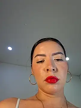Anal Luucia online show from May 2026 12:37:01 PM
