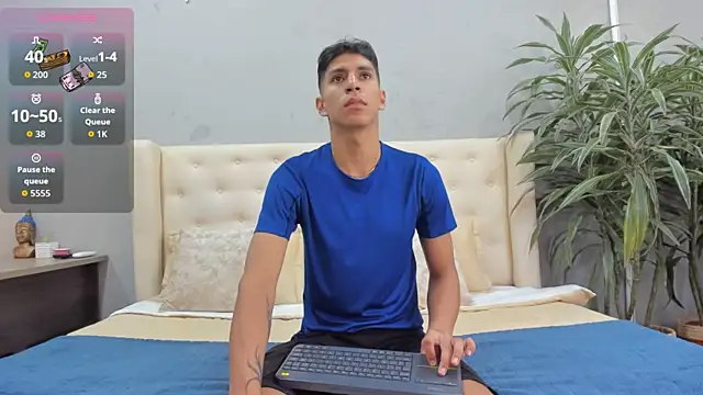 kieran derek online show from September 2025 03:13:02 AM