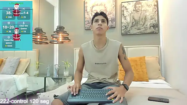 Snapshot of kieran_derek chatting on December 2025 11:31:02 PM kieran derek online show from December 2025 11:31:02 PM