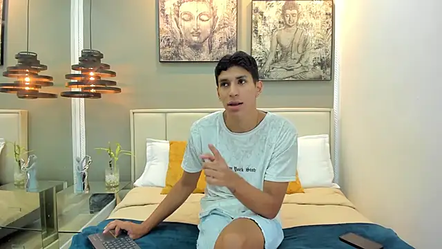 Snapshot of kieran_derek chatting on November 2025 03:20:01 AM kieran derek online show from November 2025 03:20:01 AM