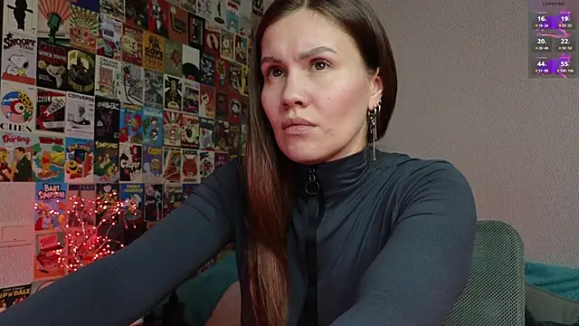 LittleLeen online show from November 2025 05:28:02 PM