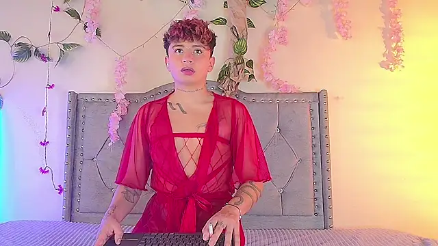 Snapshot of daimond_01 chatting on November 2025 06:56:02 PM daimond 01 online show from November 2025 06:56:02 PM