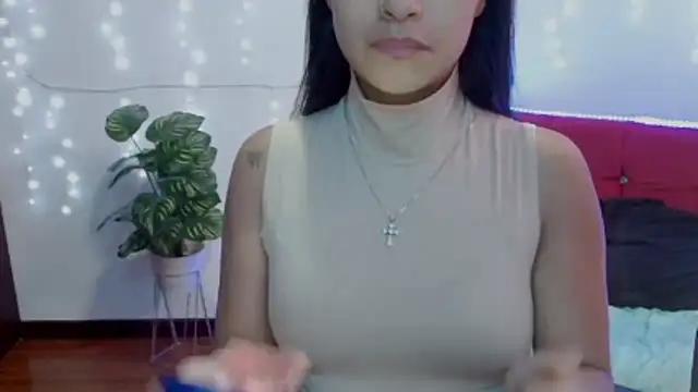 Snapshot of NatalyEscobar_lx chatting on May 2026 02:10:01 PM NatalyEscobar lx online show from May 2026 02:10:01 PM