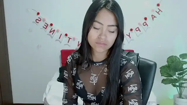 NatalyEscobar lx online show from September 2025 12:22:02 PM