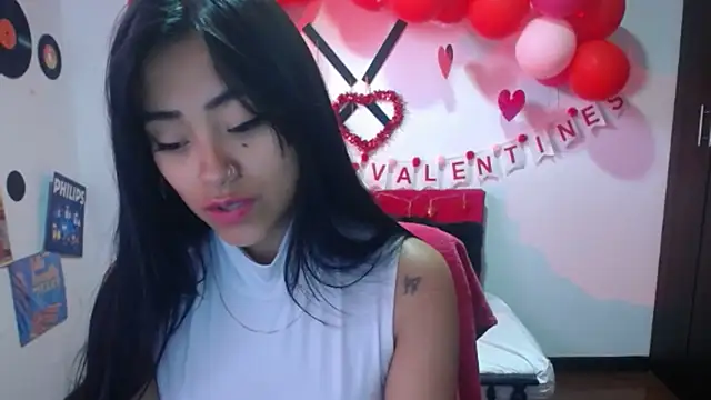 NatalyEscobar lx online show from February 2025 01:22:01 PM