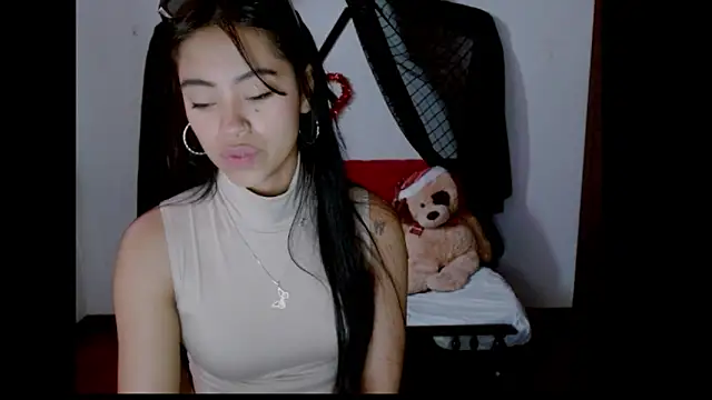 NatalyEscobar lx online show from March 2025 12:01:02 PM