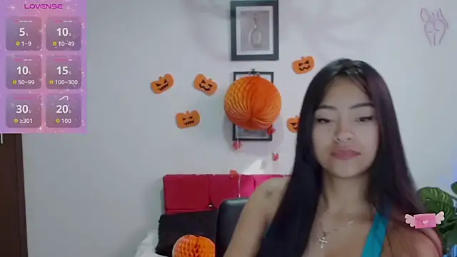 NatalyEscobar lx online show from October 2025 12:59:02 PM