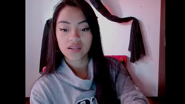NatalyEscobar lx online show from March 2025 12:06:02 PM