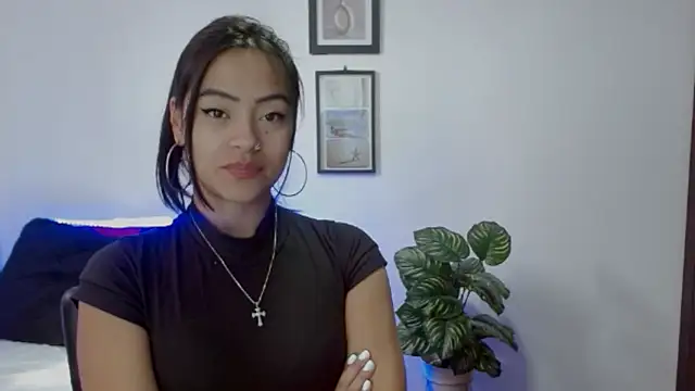 NatalyEscobar lx online show from March 2026 02:06:02 PM