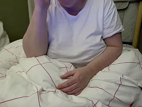 MarthaBriest online show from October 2025 03:28:02 AM