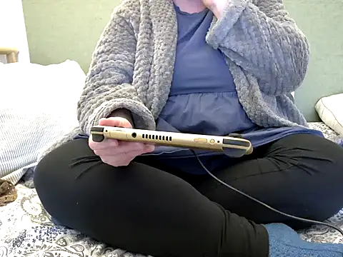 MarthaBriest online show from November 2025 08:51:01 AM