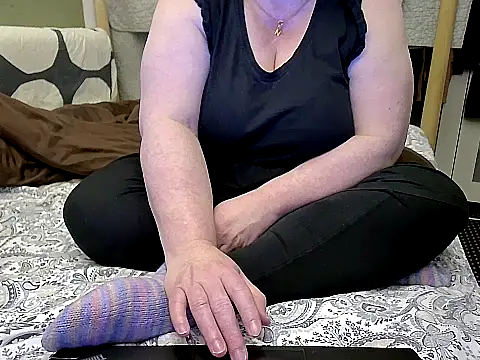 Snapshot of MarthaBriest chatting on May 2026 03:10:02 AM MarthaBriest online show from May 2026 03:10:02 AM